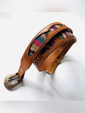 Silver Creek Collection Southwestern Leather Belt 30 Buckle Womens Multicolor